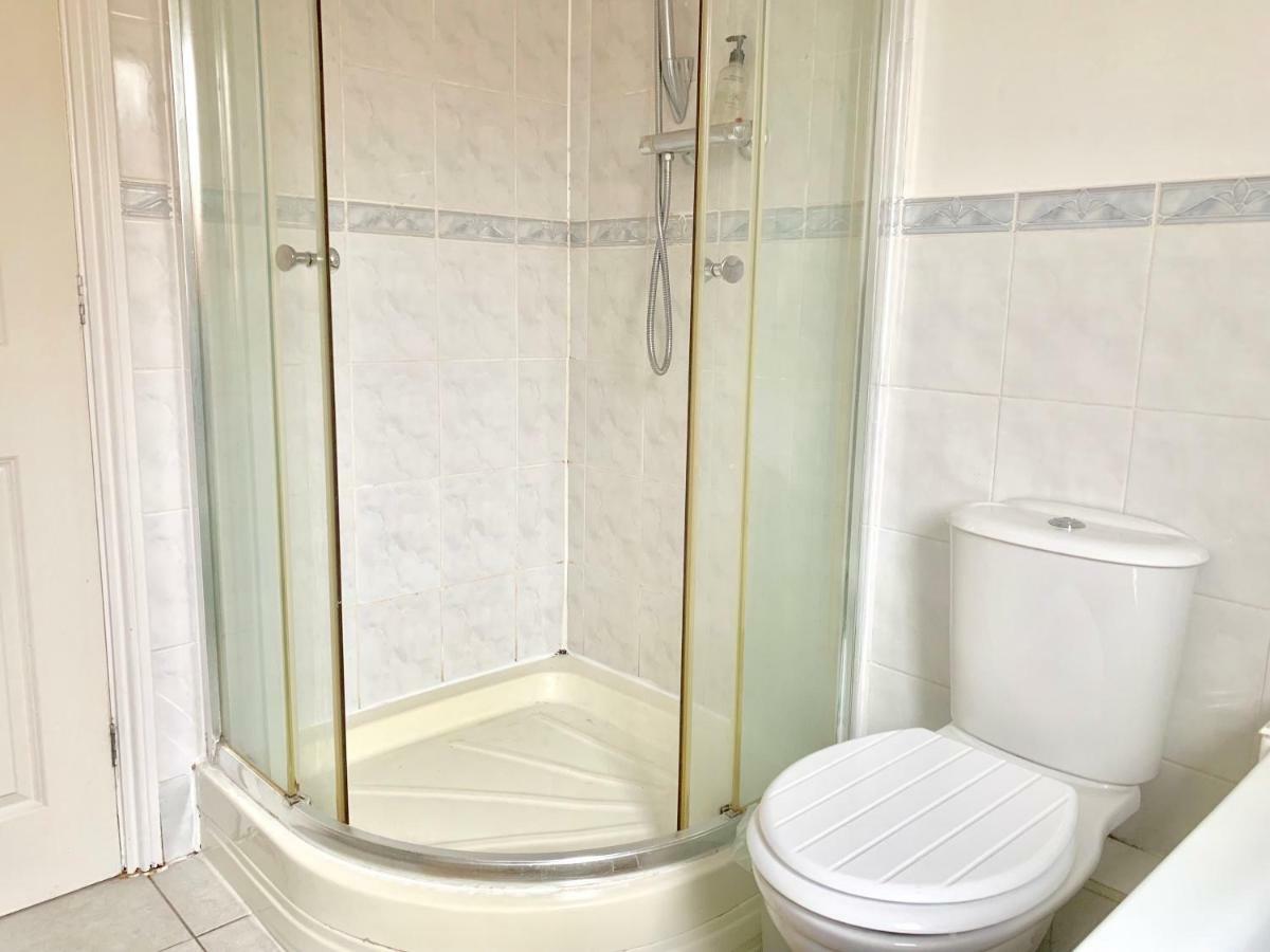 شقة Lahnstein Court كيترينج المظهر الخارجي الصورة
